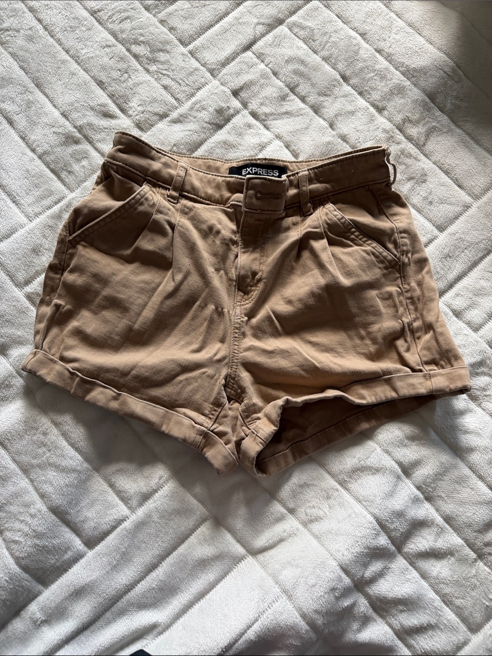Express Women's Tan High-Waist Mom Shorts Rolled Hem size 2
